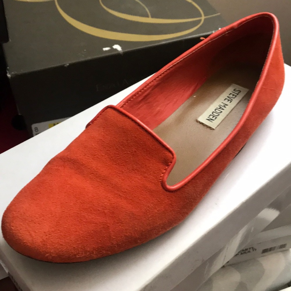 Women’s flat shoe
